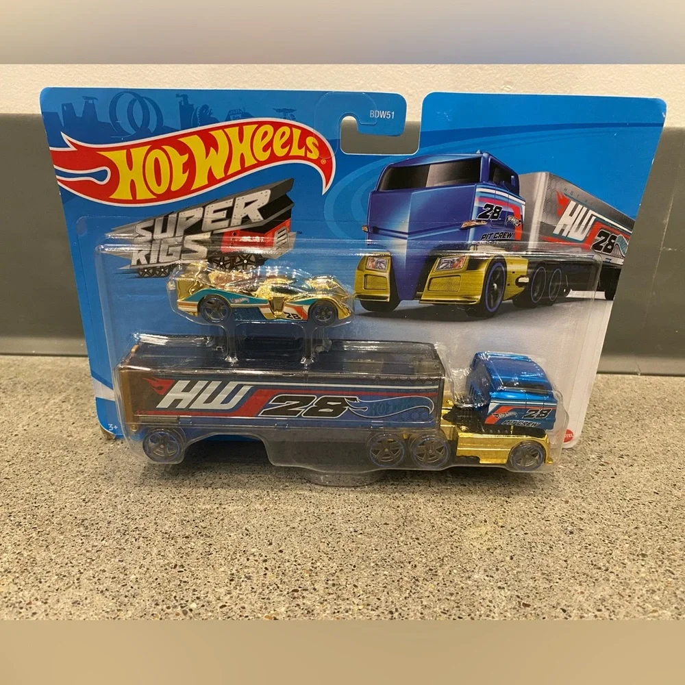 HOT WHEELS SUPER RIGS RIG DOG NEW IN PACKAGE 2020